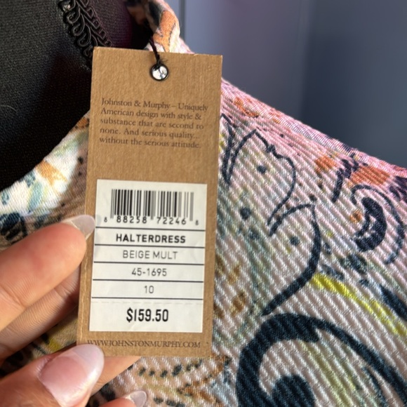 Johnston & Murphy paisley print halter and flare dress - Picture 7 of 7